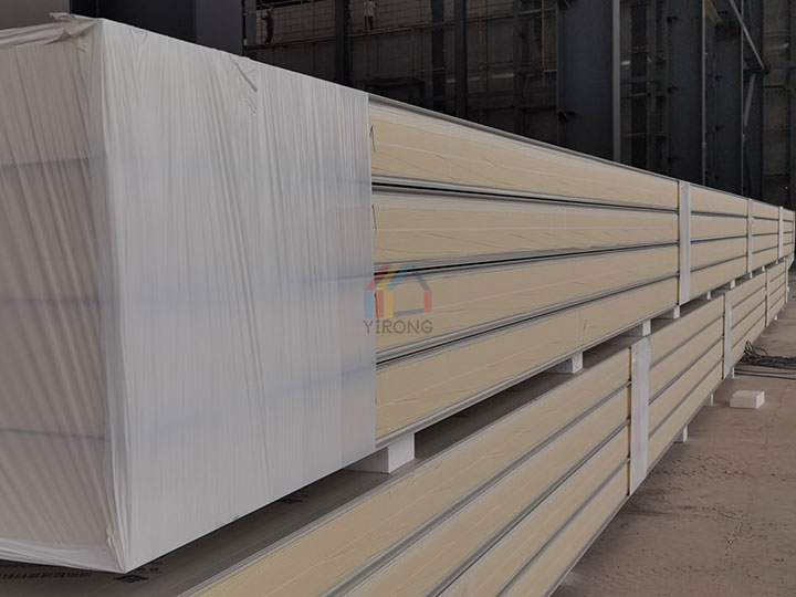 Pu sandwich panel