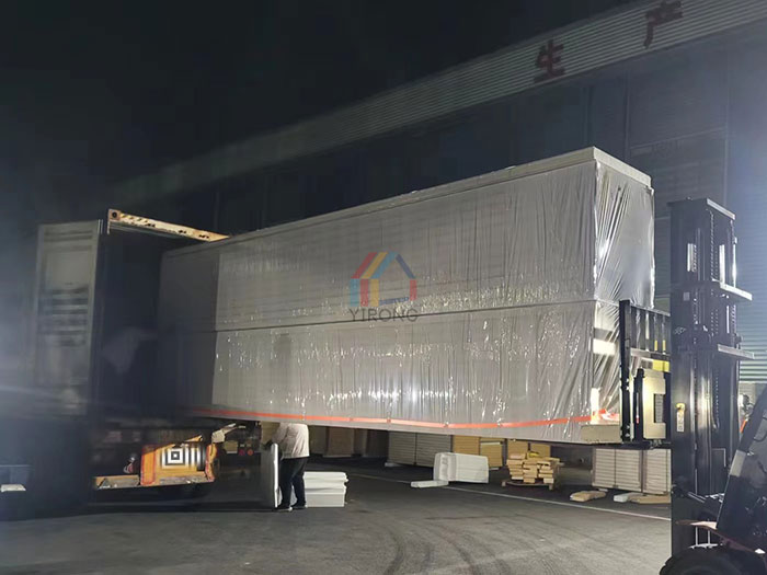 Orange peel pir sandwich panels shipped to the United States