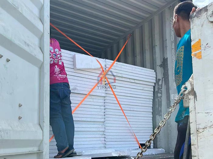 Delivery of eps wall panels for chicken shed in Thailand