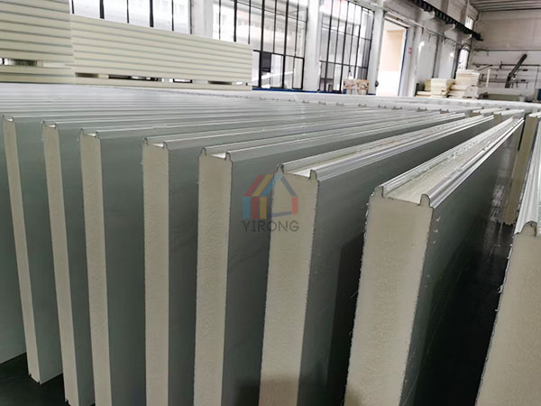 Comparison between PIR sandwich panel and PU sandwich panel