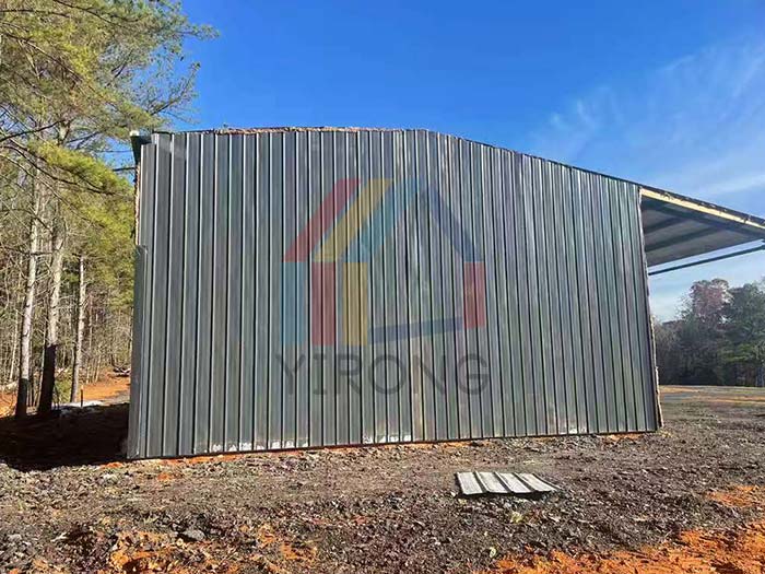 2800 square foot barn in the United States