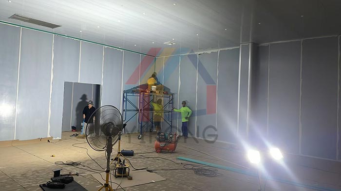 PU Sandwich Panels Installation For Marijuana House PU Sandwich Panels Installation For Marijuana House