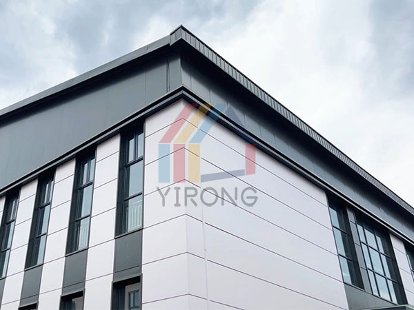 Metal Sandwich Panels vs. Traditional Brick Walls